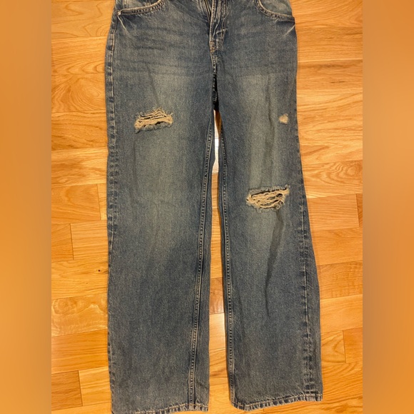 H&M jeans for women - Picture 1 of 3